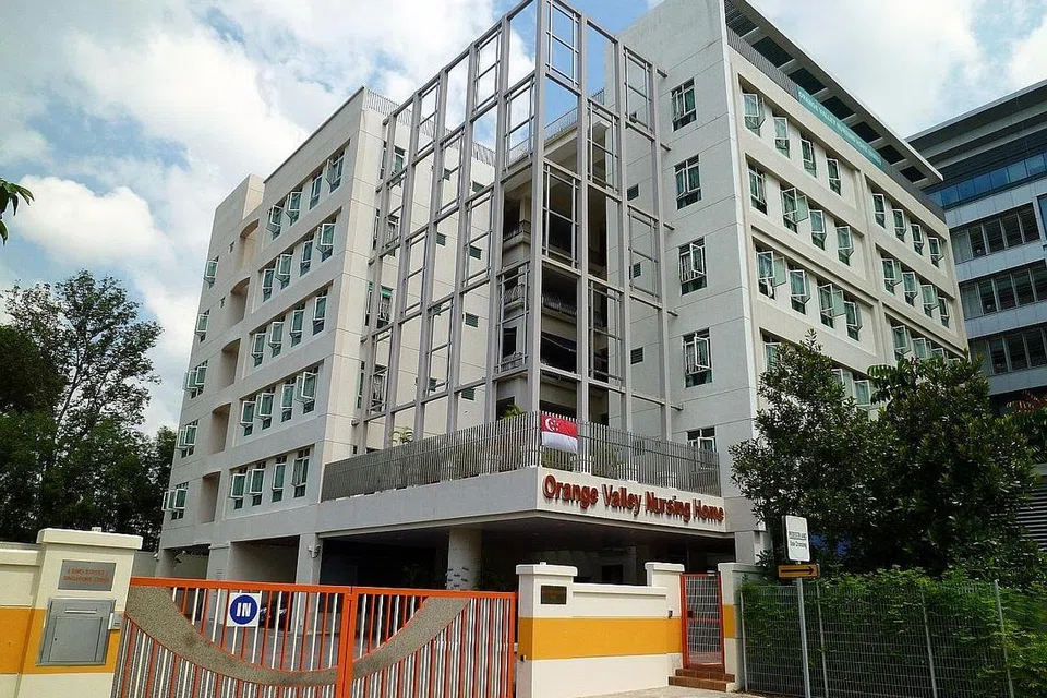 KENDALI RUMAH PENJAGAAN: Orange Valley kini mengendalikan lima rumah penjagaan di Singapura yang mempunyai lebih 900 katil dan terletak di lokasi strategik yang berdekatan dengan hospital dan estet perumahan yang mempunyai ramai penduduk warga senja. - Foto ORANGE VALLEY HEALTHCARE 