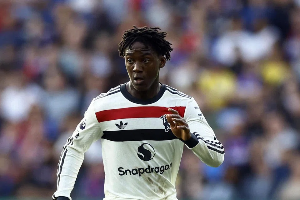 Pemain Manchester United, Kobbie Mainoo, 19 tahun, terlepas peluang turun ke padang pada awal musim lalu akibat kecederaan dan menarik diri daripada skuad England.