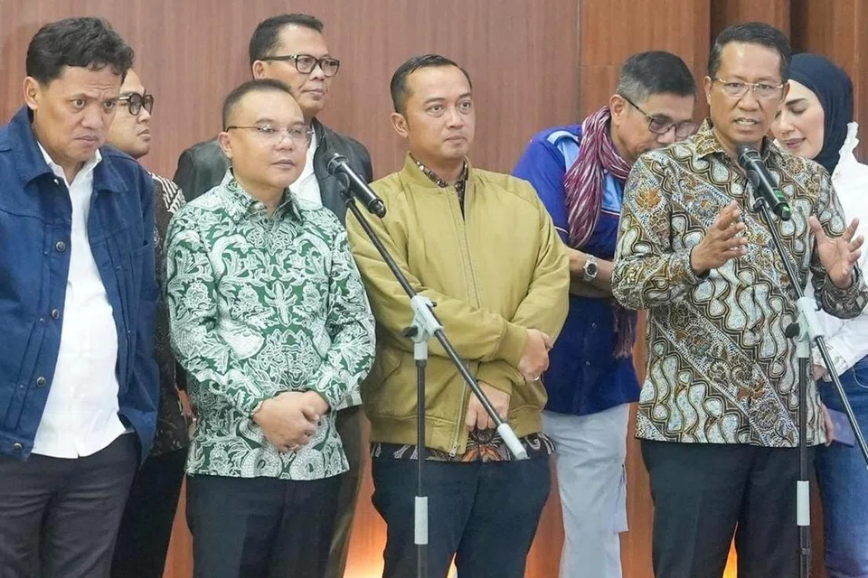 Menteri Undang-Undang Supratman Andi Agtas, DPR, 