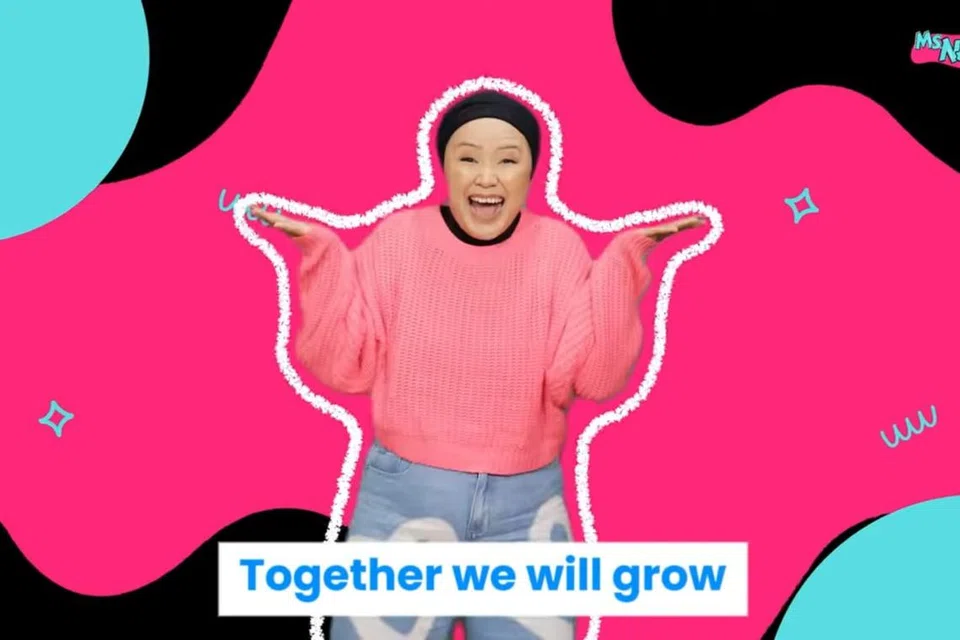 Ms Nat Learning Exploration turut mengeluarkan kandungan digital di YouTube dan Instagram yang boleh ditonton kanak-kanak bersama ibu bapa mereka.