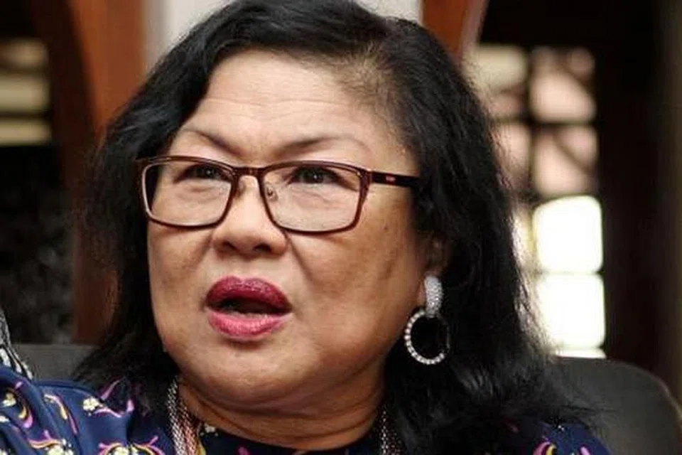  TAN SRI RAFIDAH: 'Tuduh' PM Najib sebagai dalang kepada krisis politik di Kedah.