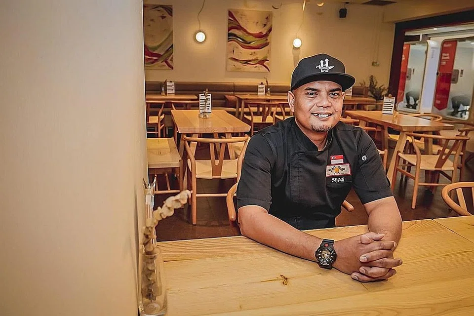 Encik Shahruddin Moktar
