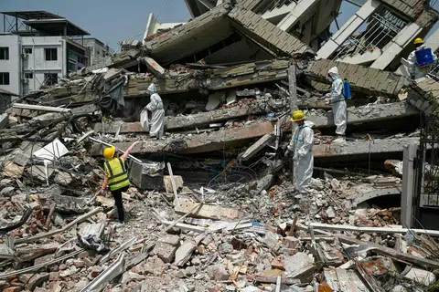Gempa bumi pada 28 Mac telah meranapkan banyak bangunan di seluruh Myanmar, mengorbankan lebih 2,700 orang dan menyebabkan beribu-ribu orang lagi kehilangan tempat tinggal. 