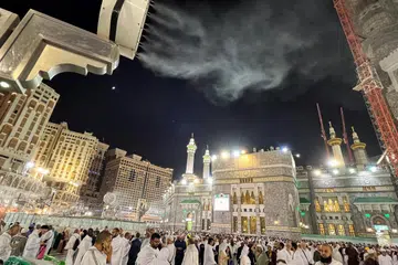 JEMAAH MENINGKAT: Langkah Arab Saudi mempermudah permohonan bagi mendapatkan visa umrah menyaksikan peningkatan bilangan jemaah ke negara itu.