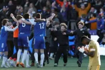 Crystal Palace, Piala FA, Macclesfield