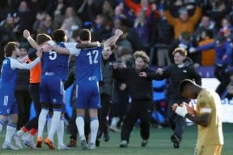 Crystal Palace, Piala FA, Macclesfield