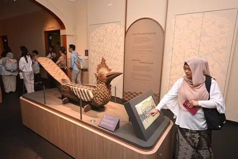 Taman Warisan Melayu, lawatan berpandu