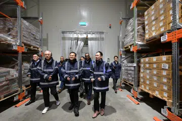 Zaqy, simpanan, makanan