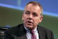 UMUM PENGUNDURAN: Ketua Pegawai Eksekutif (CEO) dan Pengarah Urusan Malaysia Airlines Bhd (MAS), Encik Christoph Mueller, berkata keputusannya bukan disebabkan oleh tekanan politik tetapi lebih bersifat peribadi. - Foto REUTERS