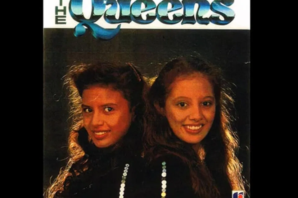 KUMPULAN QUEENS: Kumpulan ini memang popular. Ia dianggotai oleh Farah Diba (kiri) dan Yasmin Abdul Aziz. - Foto NADIRA