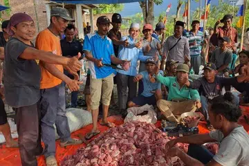 korban, pengasas, Ustaz Azmi Abdul Samad