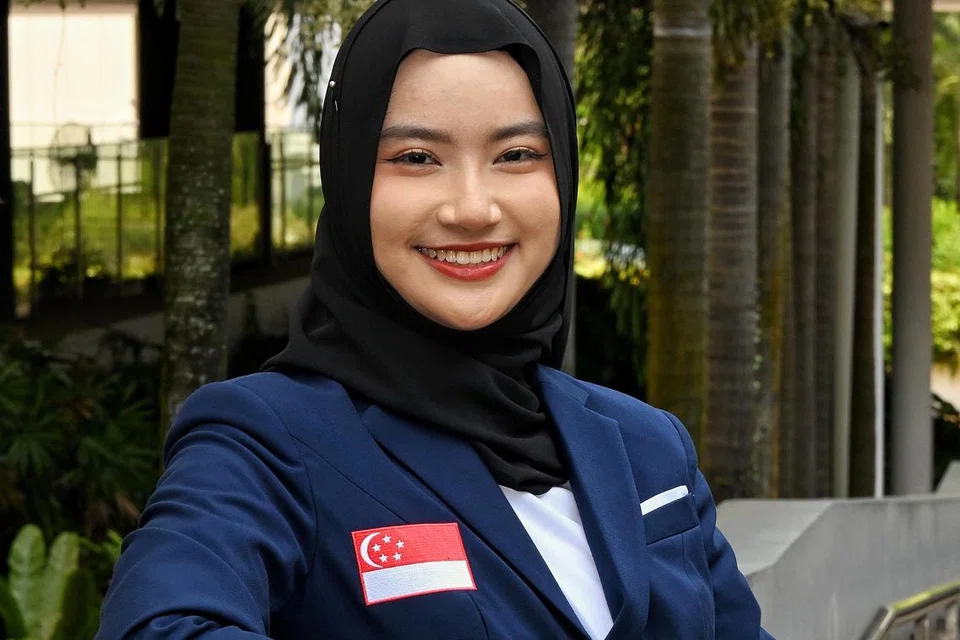 Cik Nur Fatimah Khur Sheed Ahmad Shah, 20 tahun, mewakili Politeknik Republic (RP) dan Singapura dalam Pertandingan WorldSkills Asean ke-14 yang berlangsung di Manila, Filipina, dari 25 hingga 30 Ogos 2025.