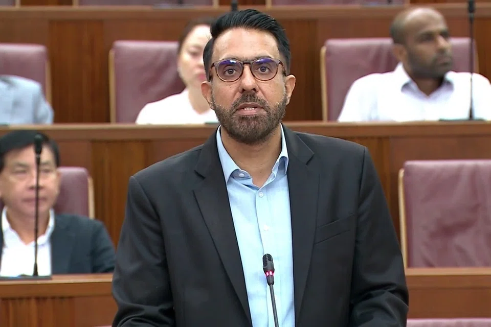 pritam singh, parlimen, noor deros