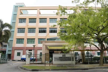 Madrasah Aljunied Al-Islamiah di 30 Victoria Lane.
