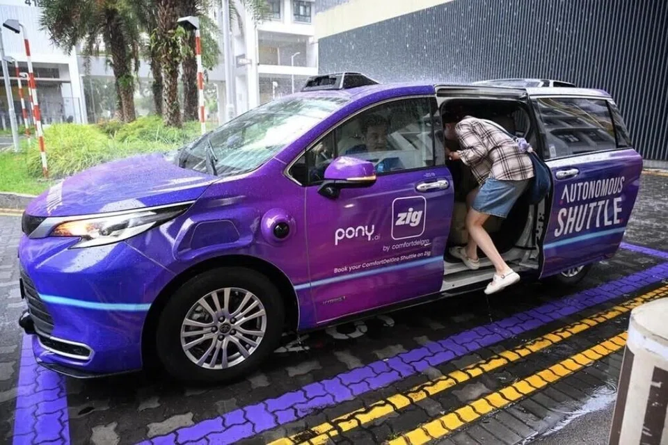 kenderaan AV, ComfortDelGro (CDG), Punggol