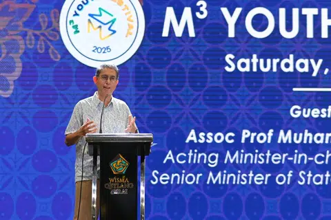 M Kuasa Tiga, M³, Profesor Madya Dr Muhammad Faishal Ibrahim, belia, Melayu/Islam, pasukan petugas