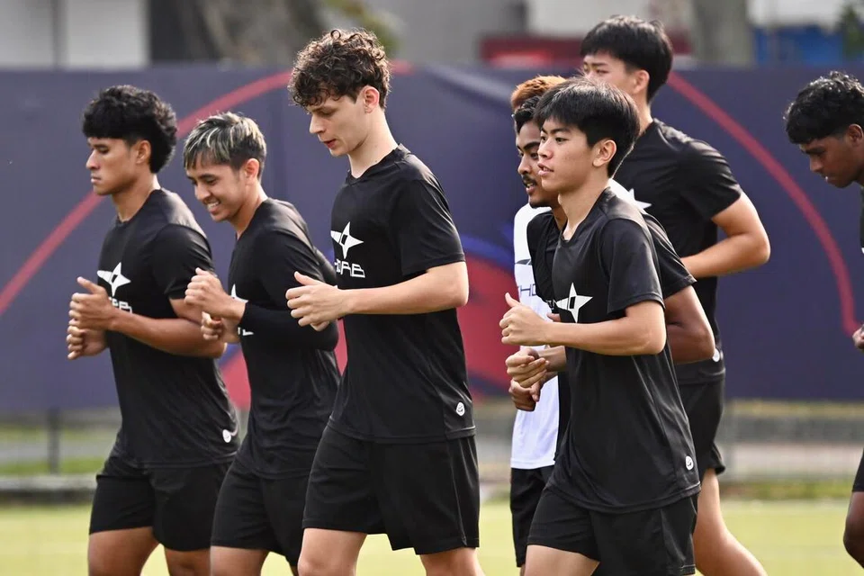 Ketua jurulatih, Tanjong Pagar United, Miquel Llado, percaya beliau mempunyai keseimbangan yang baik antara pemain import dengan tempatan.
