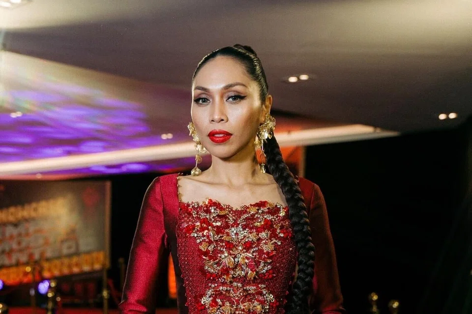 Dayang Nurfaizah, Senyum Gugur Di Penghujung Doa