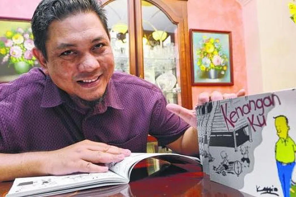 ENCIK KASSIM BACHIK: Keluarkan belanja sendiri untuk terbitkan buku kartun pertamanya, 'Kenanganku', sempena ulang tahun kemerdekaan Singapura yang ke-50, selain mahu penerbitannya seiring dengan sambutan Ramadan dan Hari Raya Aidilfitri. - Foto TUKIMAN WARJI