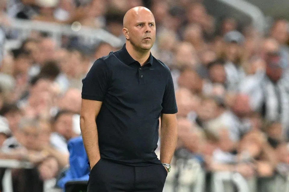 Walaupun pengurus Liverpool, Arne Slot, boleh berpuas hati dengan kecekapan dan ketajaman barisan serangannya, perkara yang sama tidak boleh dikatakan untuk barisan pertahanannya. Liverpool dibolosi sebanyak empat kali dalam dua perlawanan pembukaan Liga Perdana England (EPL).