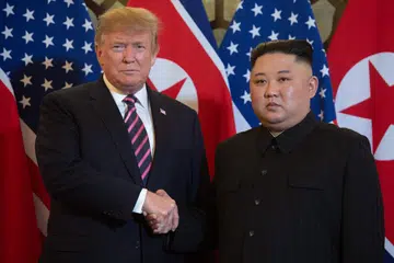 Pada Ogos, Presiden Amerika Syarikat, Encik Donald Trump (kiri) berkata beliau merancang untuk bertemu Pemimpin Korea Utara, Encik Kim Jong Un, lewat tahun ini dan mendakwa Encik Kim telah menyambut usahanya untuk berdialog.