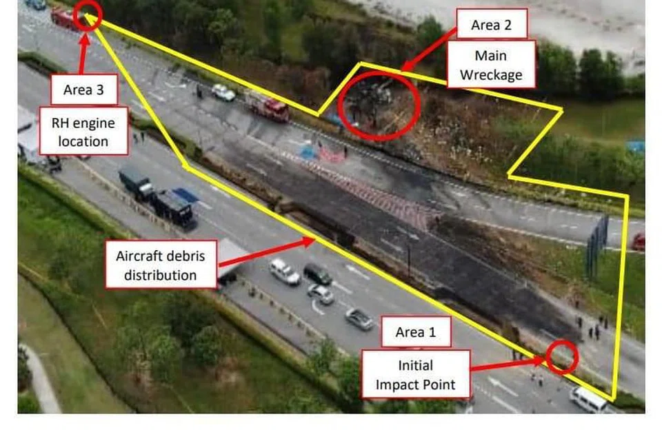 PETA UMUM: Gambar kesan kerosakan dan serpihan nahas pesawat jet Hawker Beechcraft 390 Premier 1, yang terhempas.