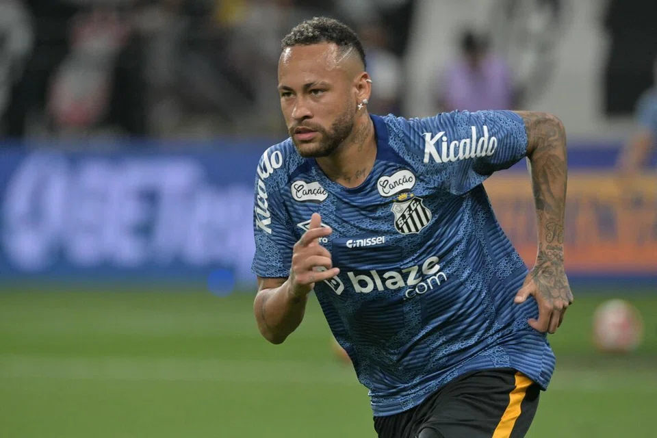 Neymar merupakan penjaring terbanyak sepanjang masa bagi Brazil dengan 79 gol.
