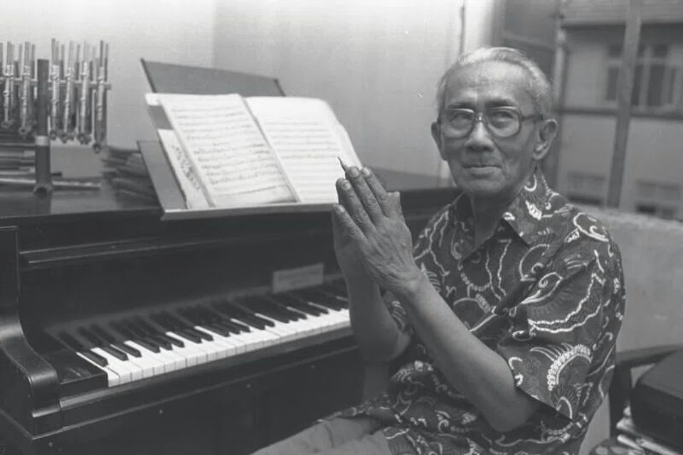 Komposer tempatan tersohor, Allahyarham Zubir Said, merupakan antara tokoh muzik teragung dalam sejarah Singapura. Selain mencipta lagu kebangsaan Singapura, beliau turut menghasilkan pelbagai lagu klasik serta menggubah runut bunyi bagi banyak filem pada era kegemilangan perfileman Melayu.