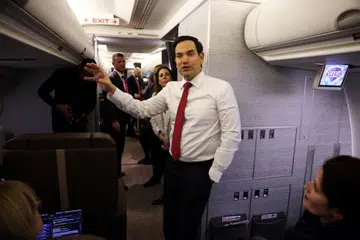 Setiausaha Negara Amerika Syarikat, Marco Rubio, terpaksa kembali ke Pangkalan Joint Base Andrews, Maryland, selepas pesawat yang membawanya mengalami masalah mekanikal pada 13 Februari 2025.
Encik Rubio, yang dalam perjalanan ke Persidangan Keselamatan Munich, merupakan destinasi pertama dalam rangka lawatan yang turut melibatkan lawatan ke Israel, Arab Saudi, dan Amiriah Arab Bersatu. Lawatan ini dijangka membincangkan isu seperti konflik di Ukraine dan pelan damai di Gaza.