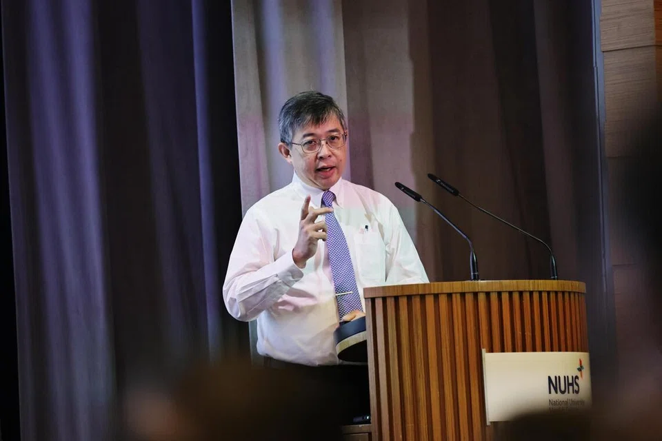 Kesihatan gigi, trend penuaan, warga emas, Ketua Pengarah Kesihatan, Kementerian Kesihatan (MOH), Profesor Kenneth Mak