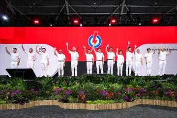 Jawatankuasa eksekutif pusat (CEC) ke-39 Parti Tindakan Rakyat (PAP) terdiri daripada (dari kiri) Encik Zaqy Mohamad, Dr Vivian Balakrishnan, Encik Chee Hong Tat, Encik Masagos Zulkifli Masagos Mohamad, Encik Lee Hsien Loong, Encik Desmond Lee, Encik Lawrence Wong, Encik Chan Chun Sing, Cik Grace Fu, Encik Ong Ye Kung, Encik Edwin Tong, Cik Indranee Rajah, dan Dr Tan See Leng.