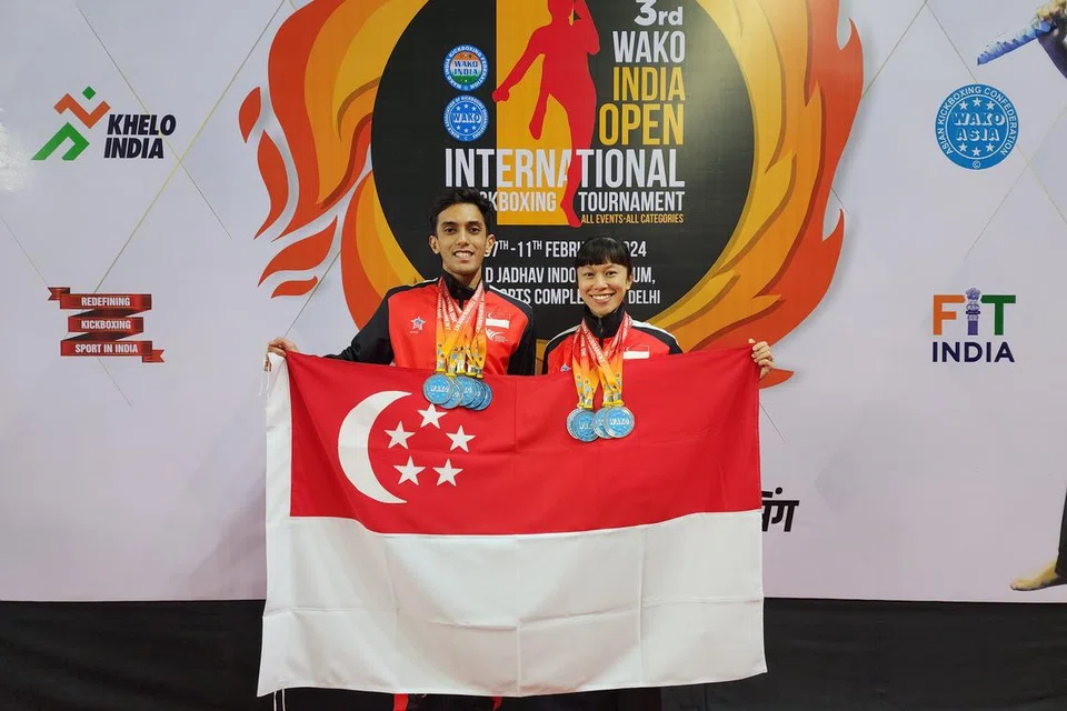 Petinju tendang Singapura, Shaikh Abdullah Mohammed Rafi dan Valencia Yip, membolot sembilan pingat di Terbuka Antarabangsa India Persatuan Pertubuhan Tinju Tendang Dunia (Wako) pada 7 hingga 11 Februari. 