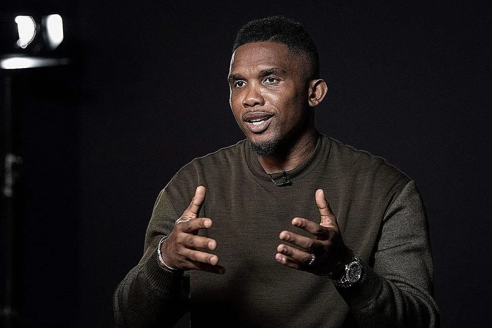 DAKWA IKUT KATA EJEN: Eto'o didapati bersalah oleh mahkamah Ciudad de la Justicia di Barcelona kerana gagal mengisytiharkan pendapatan daripada pemindahan hak imej antara 2006 dan 2009. - Foto AFP