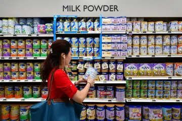 Pelanggan yang telah membeli produk terjejas dinasihati agar tidak memberikannya kepada anak-anak mereka. 