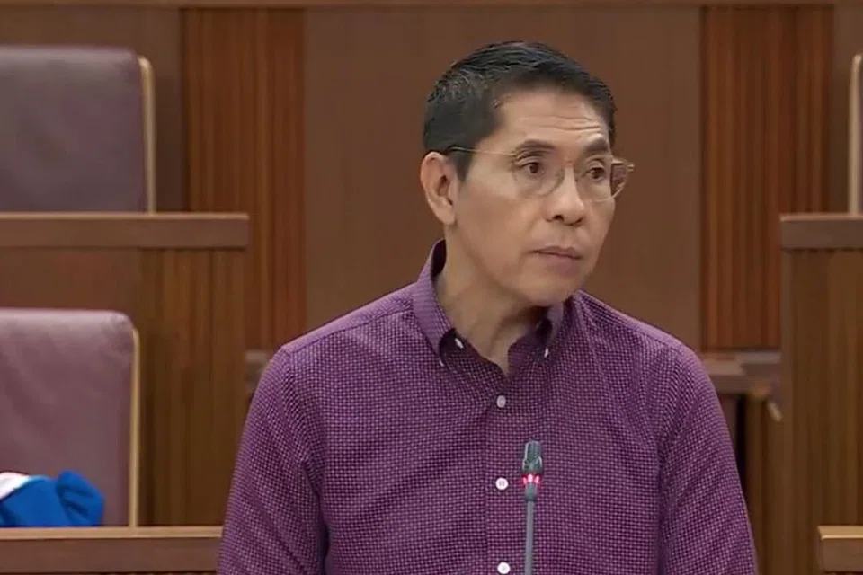 DR MOHAMAD MALIKI OSMAN: MOE sedang bekerjasama dengan HSA, MOH dan HPB untuk mengukuhkan pengesanan, penguatkuasaan dan pendidikan mengenai bahaya menggunakan ‘vape’.