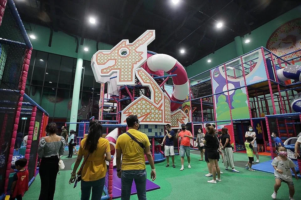 TAMAN PERMAINAN: T-Play Khatib. taman permainan tertutup bertemakan Peranakan juga ditempatkan dalam rumah kelab baru HomeTeamNS Khatib. - Foto BH oleh GIN TAY