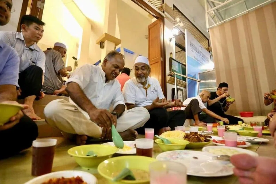 Dalam catatan Facebooknya pada 15 November, Menteri Ehwal Dalam Negeri merangkap Undang-Undang, Encik K. Shanmugam menyifatkan Allahyarham Alla’udin Mohamed sebagai sumber kekuatan dan inspirasi dalam membina ikatan antara agama dan kaum, serta berkhidmat dengan penuh kerjasama bersama pelbagai kumpulan agama untuk memperkukuh perpaduan masyarakat.