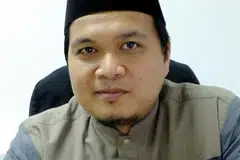 USTAZ MUHAMMAD MA'AZ SALLIM: Seorang suami perlu berhikmah dan bijak mengatur masa untuk keluarga - untuk anak, isteri dan ibu bapanya.