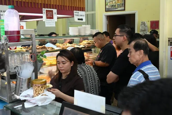 Warong Nasi Pariaman, URA, perniagaan warisan, NHB