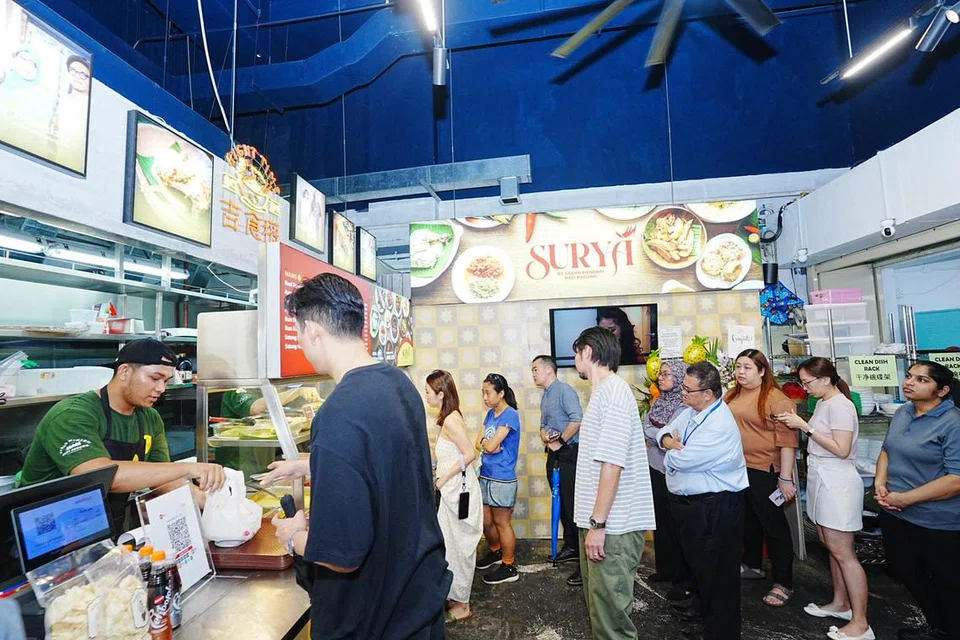 surya, sabar menanti, henderson, nasi padang 