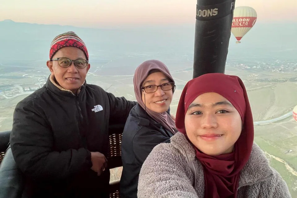 Siti Dahlia Mohd Dali, serangan jantung, Madrid, Sepanyol, ICU, Mohd Nordin Varijan, Nurul Haziqah Mohd Nordin, melancong, Turkey