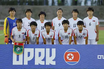 Di Korea Utara, para pemain bola sepak wanitanya berprofil tinggi dan dikenali ramai.