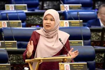 Buli, Menteri 