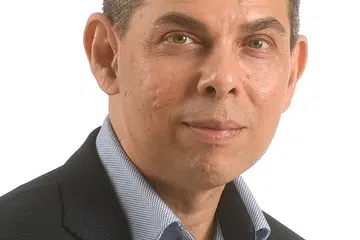 ENCIK WARREN FERNANDEZ: Anggota Suruhanjaya Perkhidmatan Awam (PSC) sejak 1 Jun.