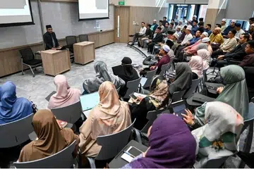 musang berbulu ayam, penipu agama, keselamatan keluarga, muis, asatizah