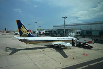 PENERBANGAN LANGSUNG BARU: Singapore Airlines (SIA) akan melancarkan khidmat penerbangan langsung sulungnya antara Lapangan Terbang Gatwick di London dengan Singapura pada Jun 2024.