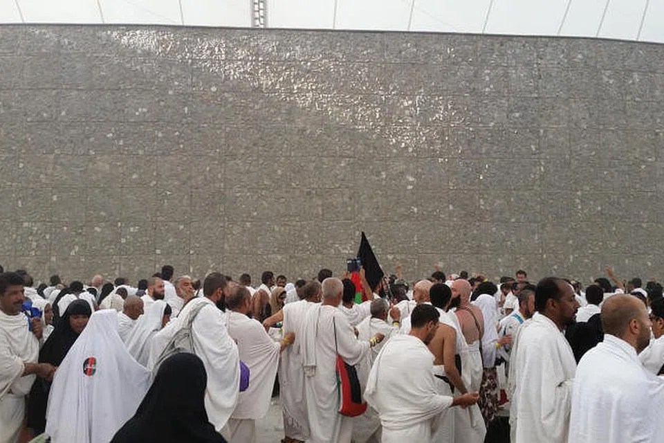 Jemaah haji wuquf di Arafah semasa ibadah haji beberapa tahun lalu.