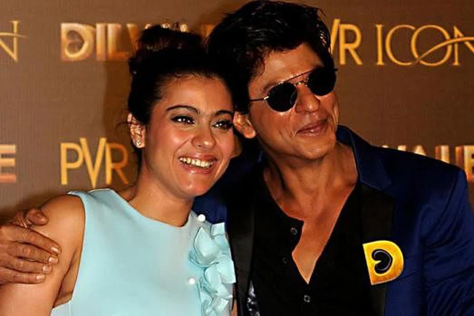 GABUNGAN HEBAT: Filem 'Dilwale' menandakan kali ketujuh Shah Rukh Khan dan Kajol berlakon sama. - Foto AFP