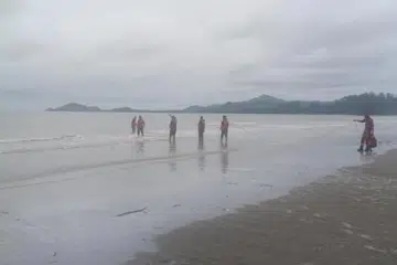 Kejadian yang berlaku kira-kira 2.37 petang pada 7 April lalu itu melibatkan tiga mangsa lelaki dewasa, kata Jabatan Bomba dan Penyelamat tempatan.