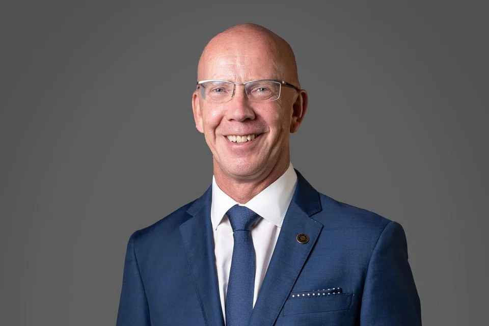 Pengurus Besar DoubleTree by Hilton Johor Bahru, Encik Mike Williamson.